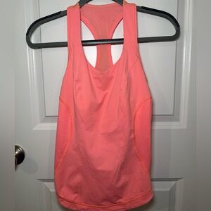 Lululemon racerback tank with built in bra